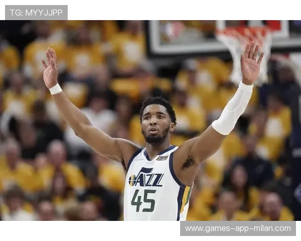 爵士队迎来关键战役，冲击季后赛席位，爵士队专区